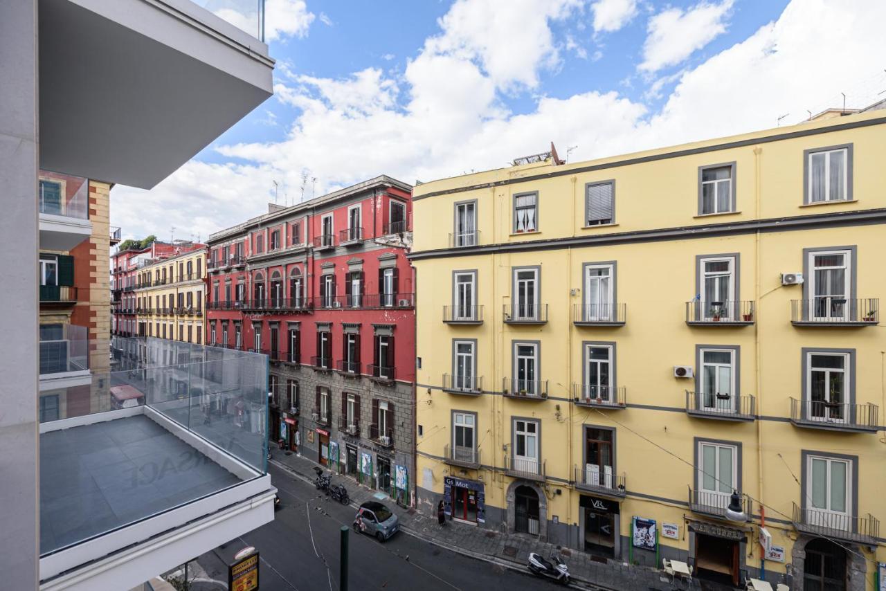 Via Niccolo Tommaseo 4 - Appartamento 3 Napoli Dış mekan fotoğraf